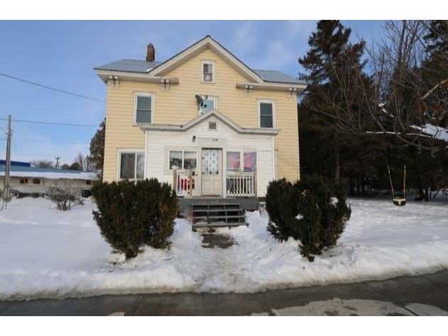 33 Grand Avenue