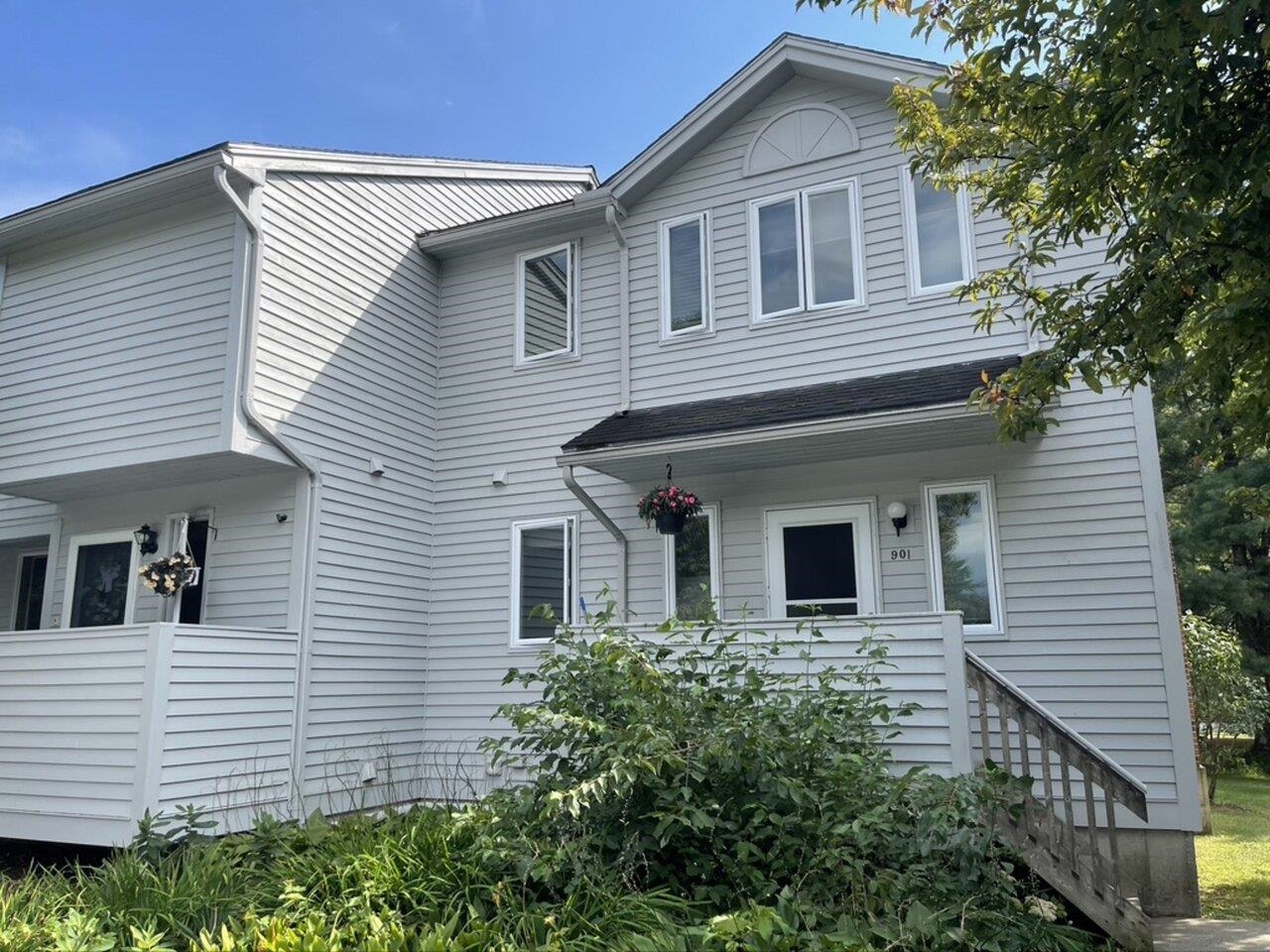 33 Harbor View Road, Unit 901