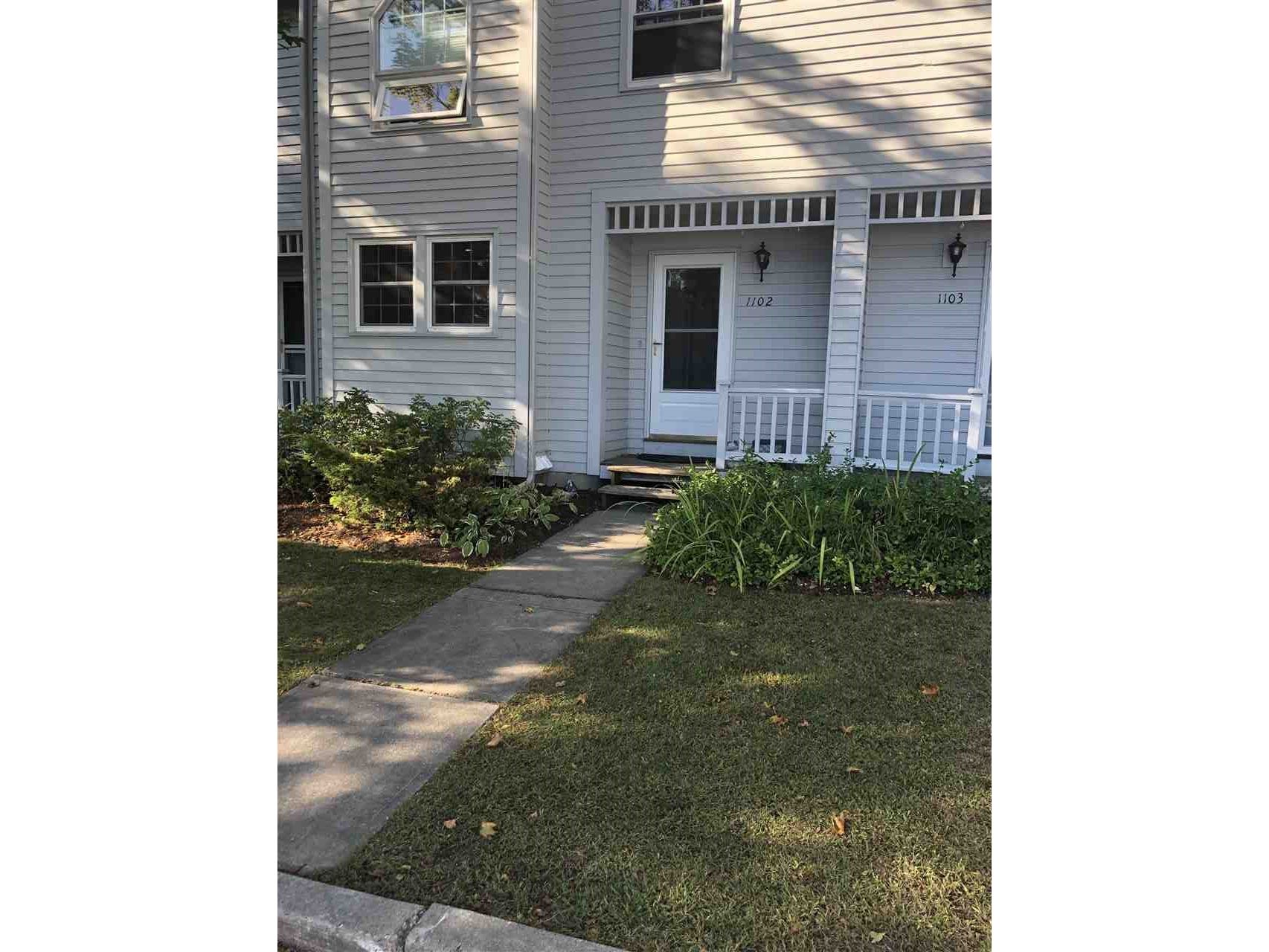 33 Harbor View Road, Unit 1102