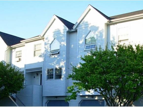33 Harborview Road, Unit 1203