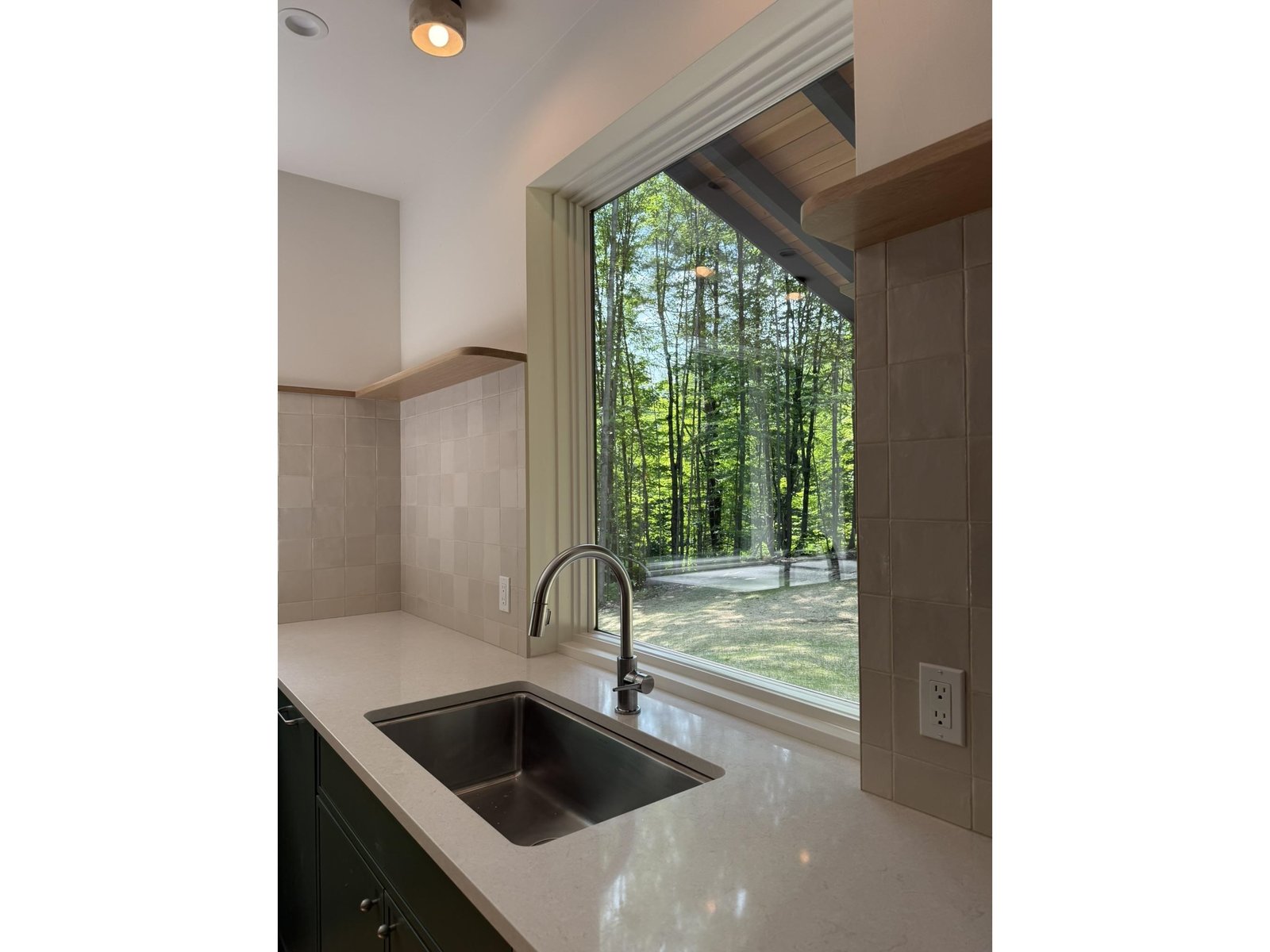 33 Hardwood Hill