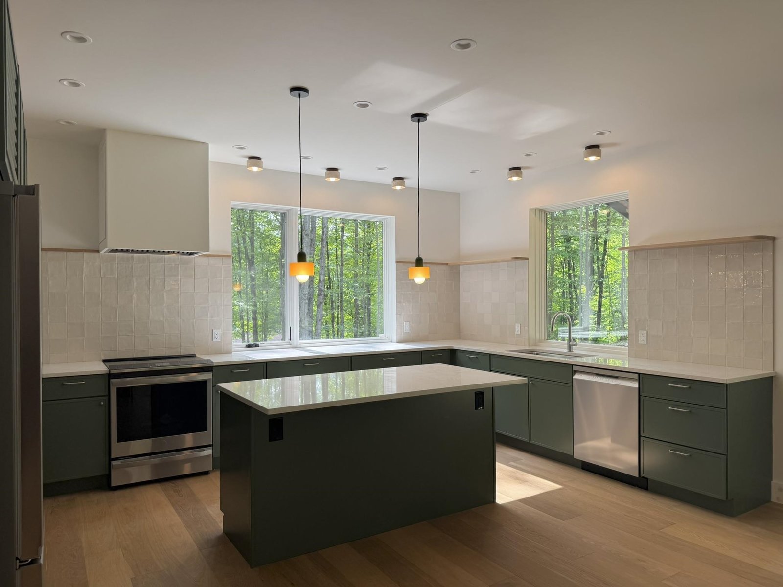33 Hardwood Hill