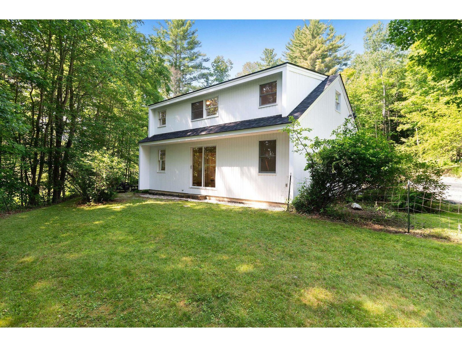 33 Hastings Road