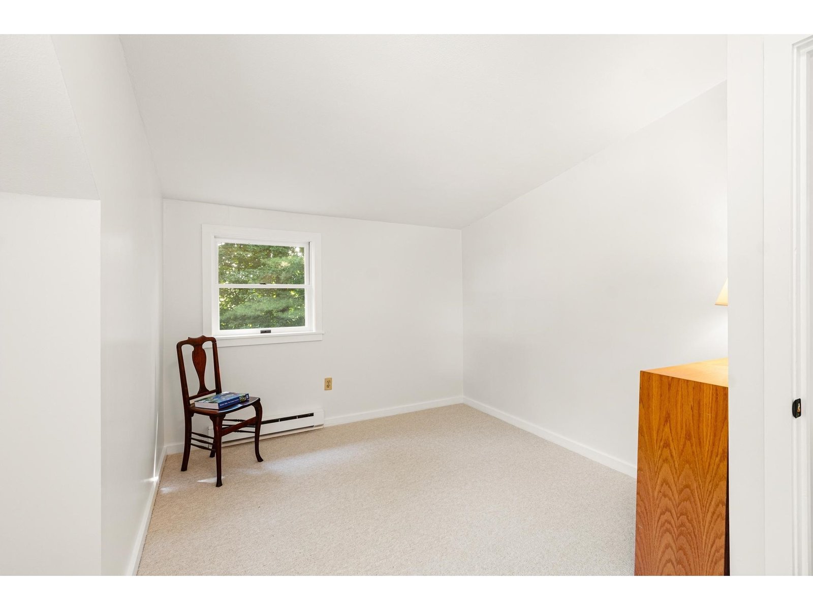 33 Hastings Road