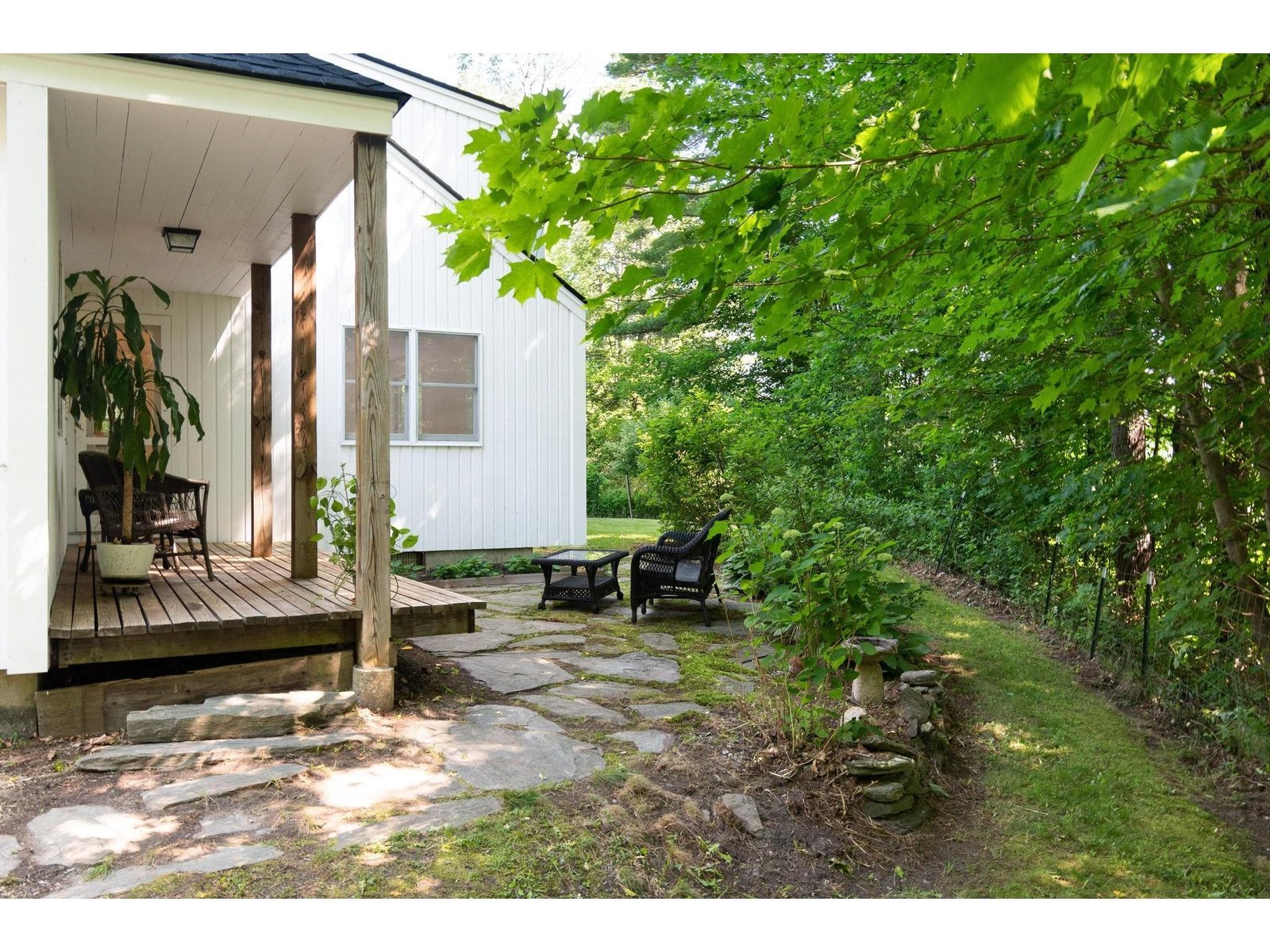 33 Hastings Road
