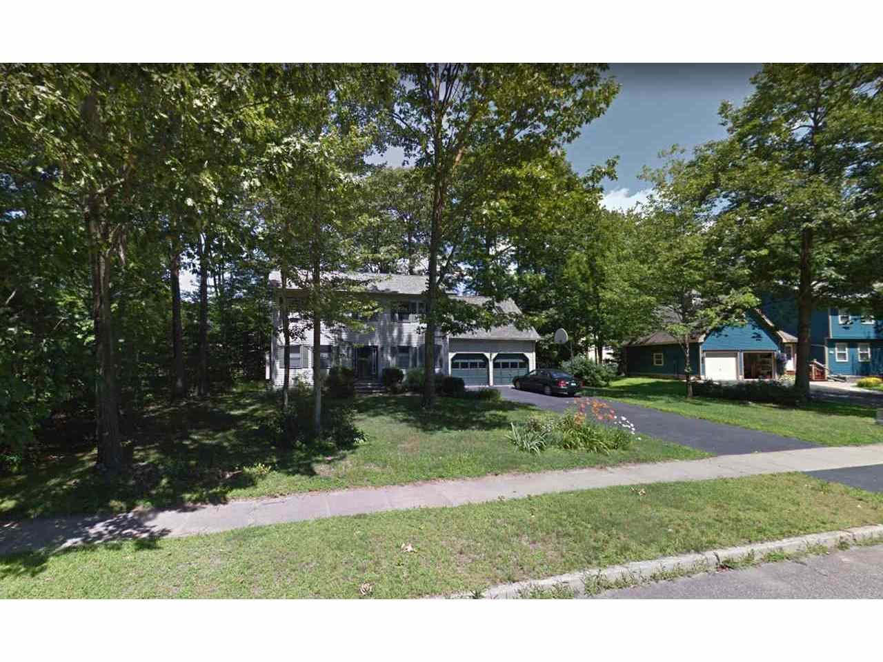 33 Hillside Circle