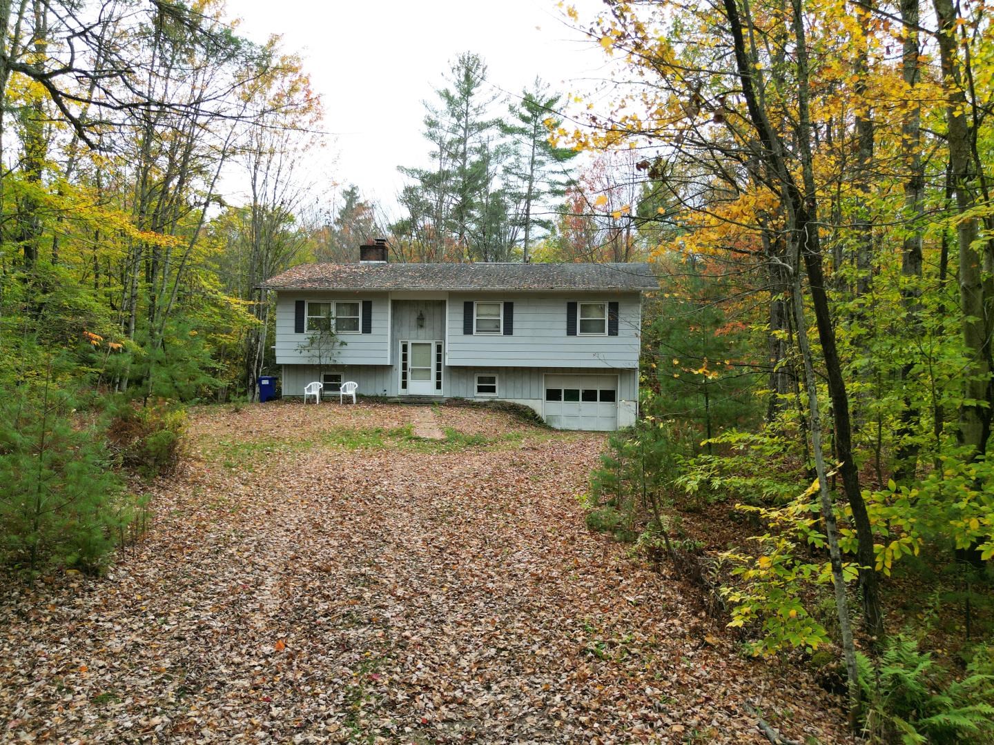 33 Lawrence Heights
