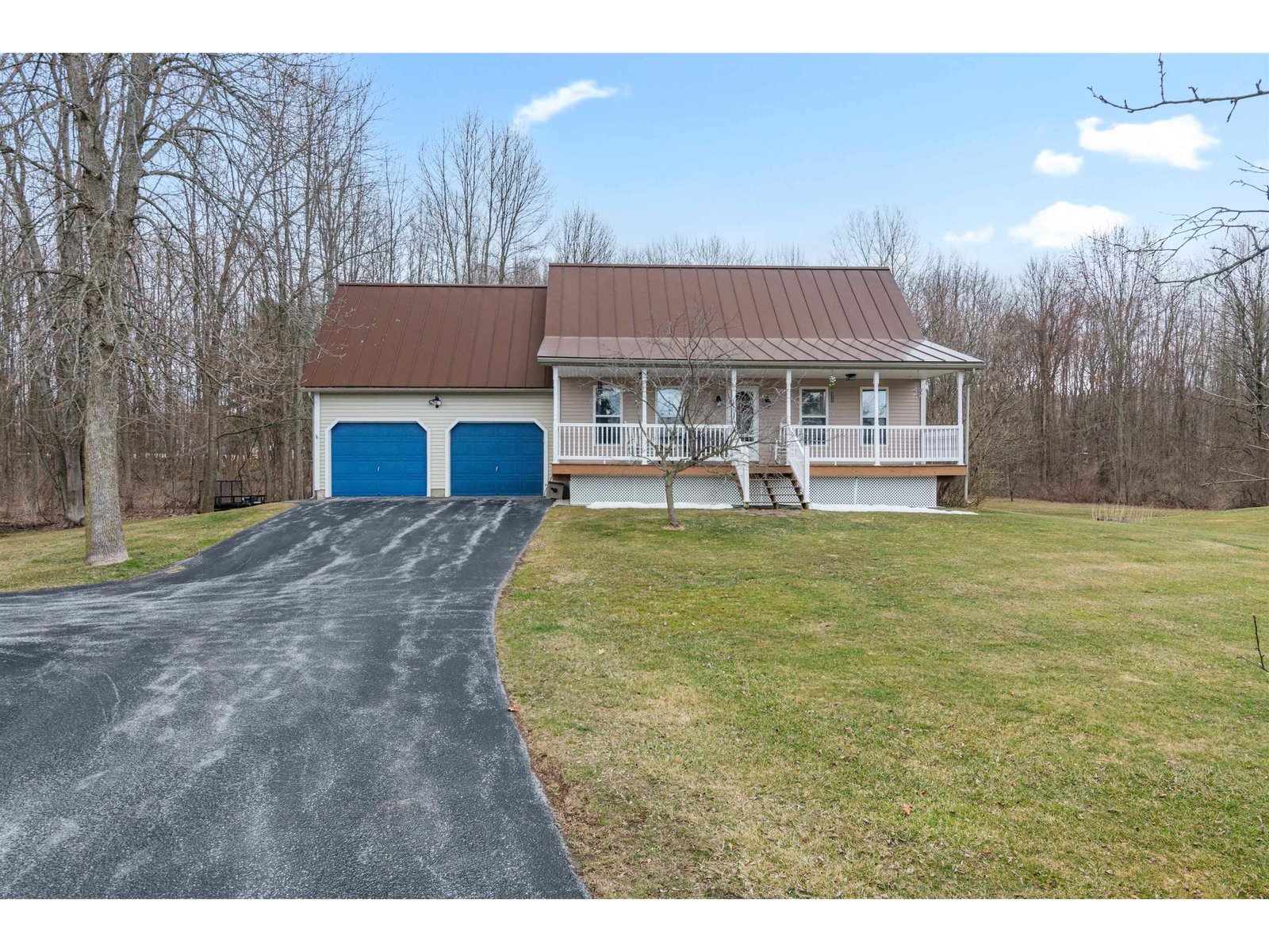 33 Little County Road