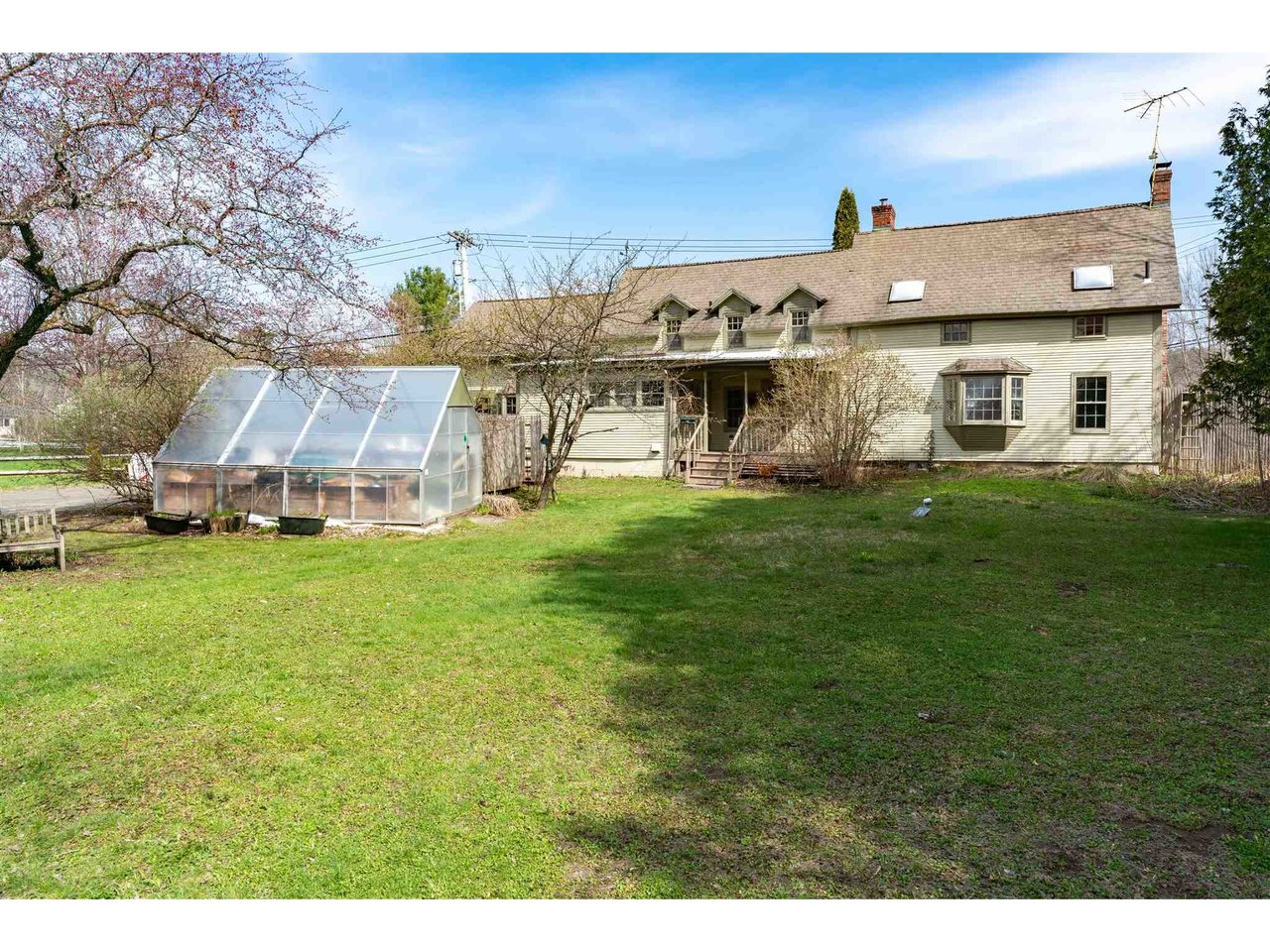 33 Luce Hill Road