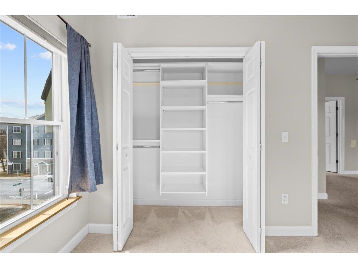33 Naomis Way, Unit 302