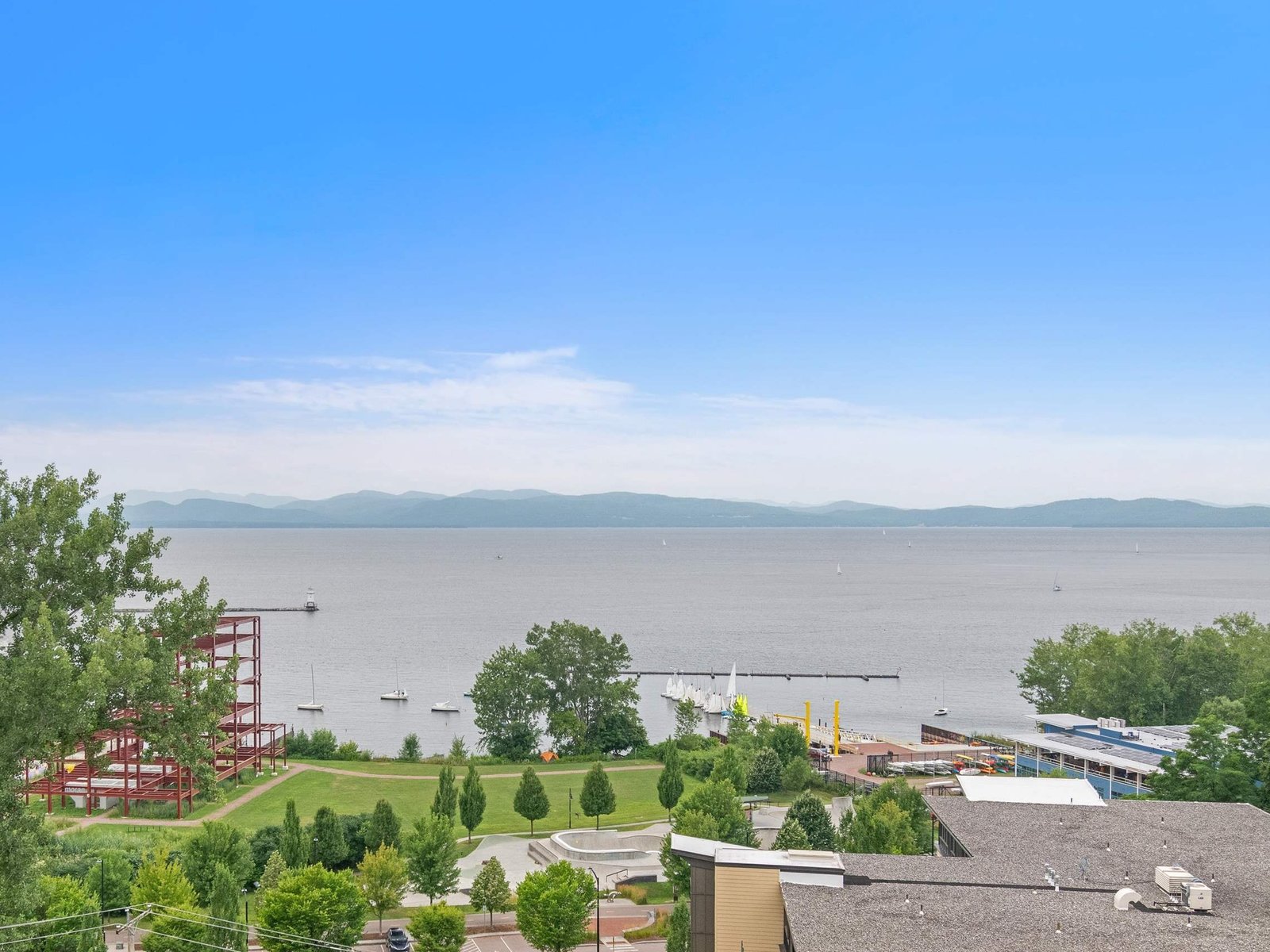 33 North Avenue, Burlington