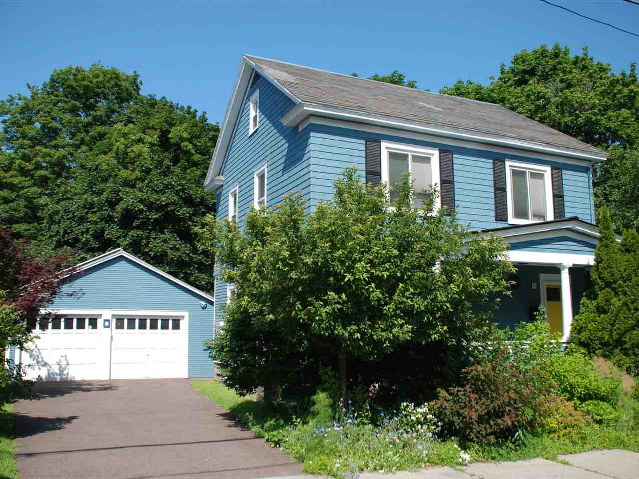 33 North Williams Street