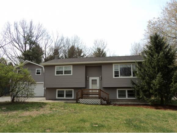 33 Pinecrest Drive