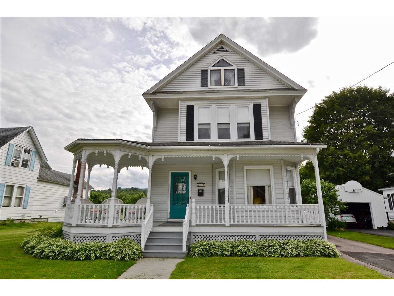 33 Randall St