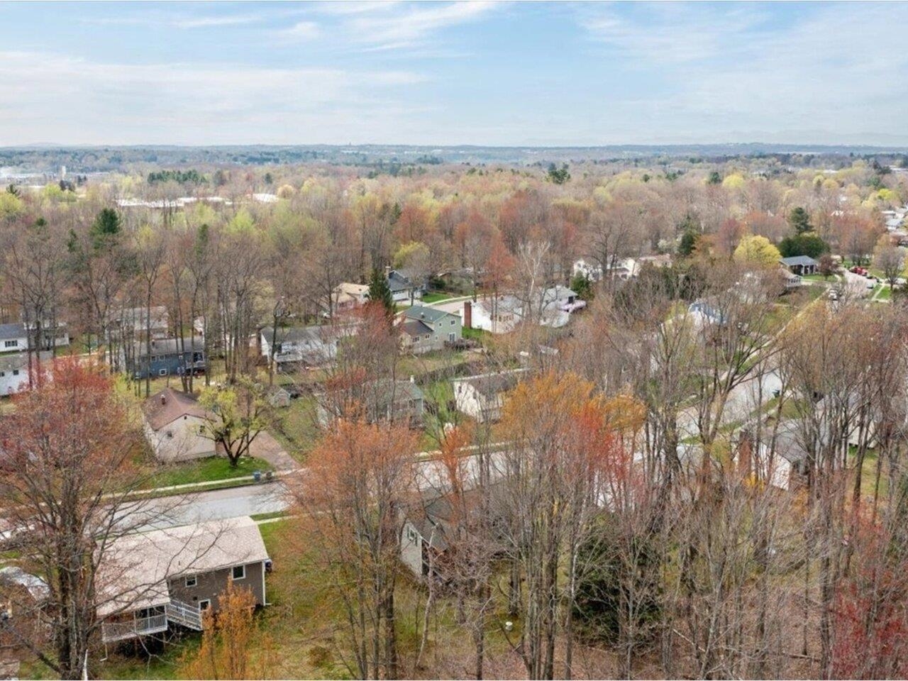 33 Rosewood Lane