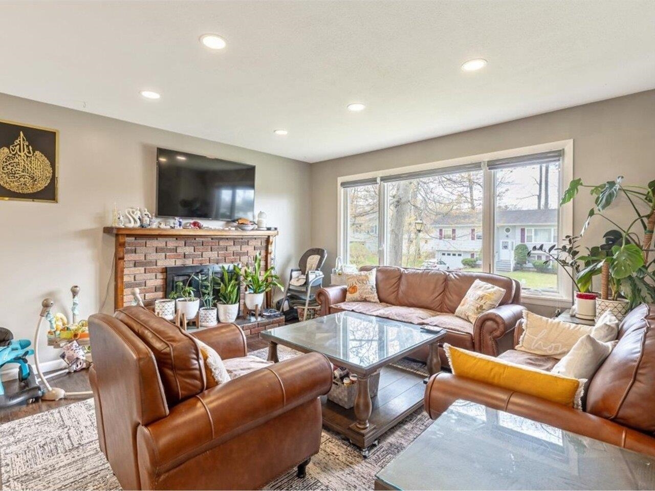 33 Rosewood Lane