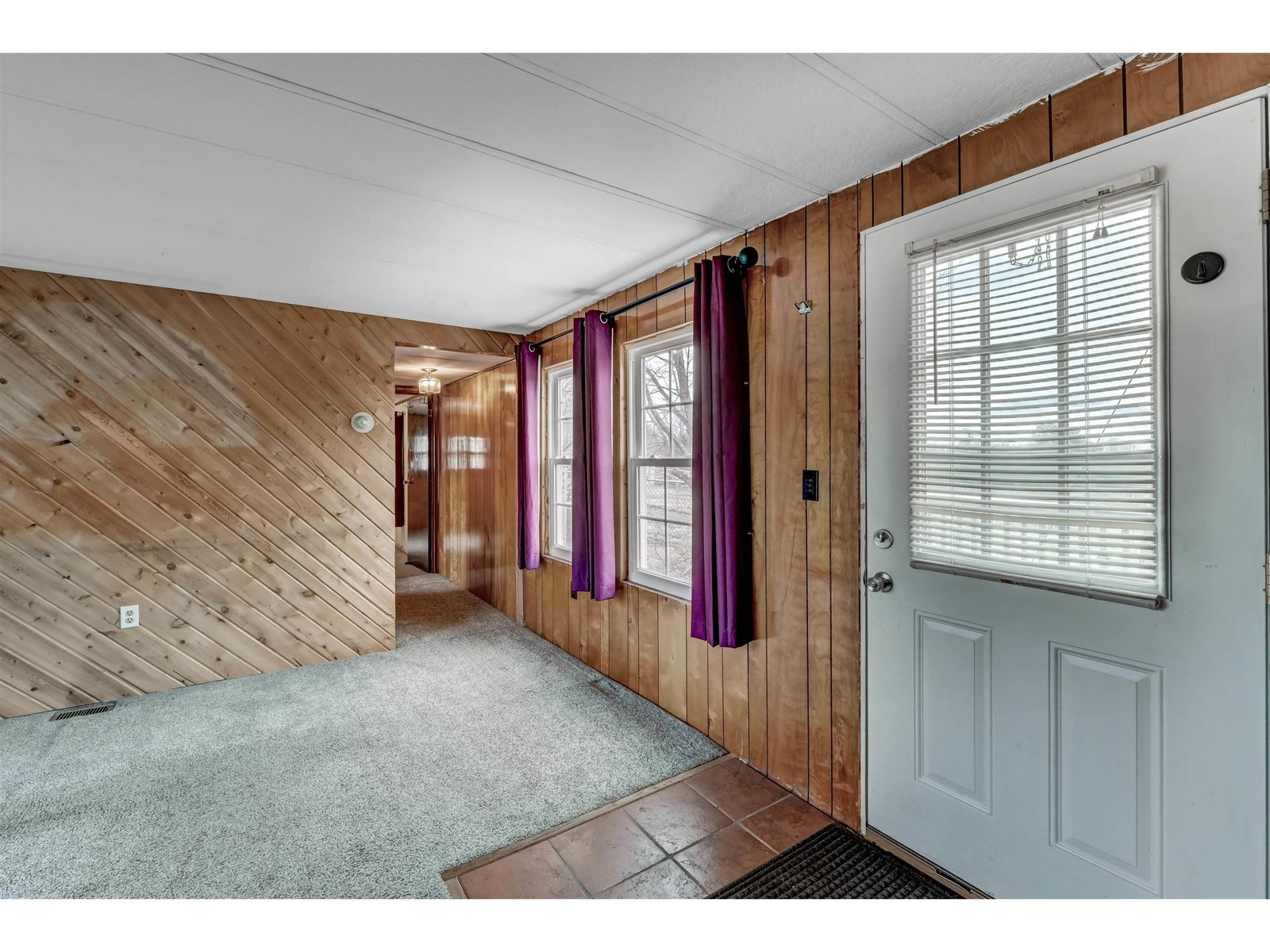 33 Rugg Road