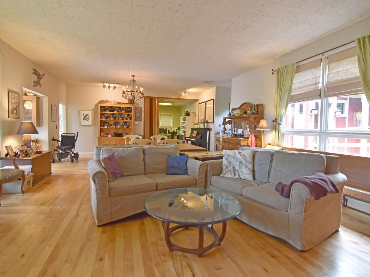 Open living/dining