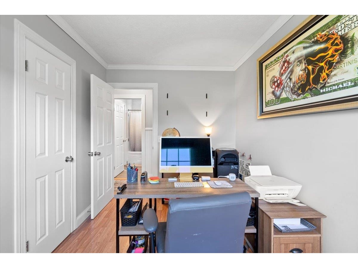 33 Sunset Circle