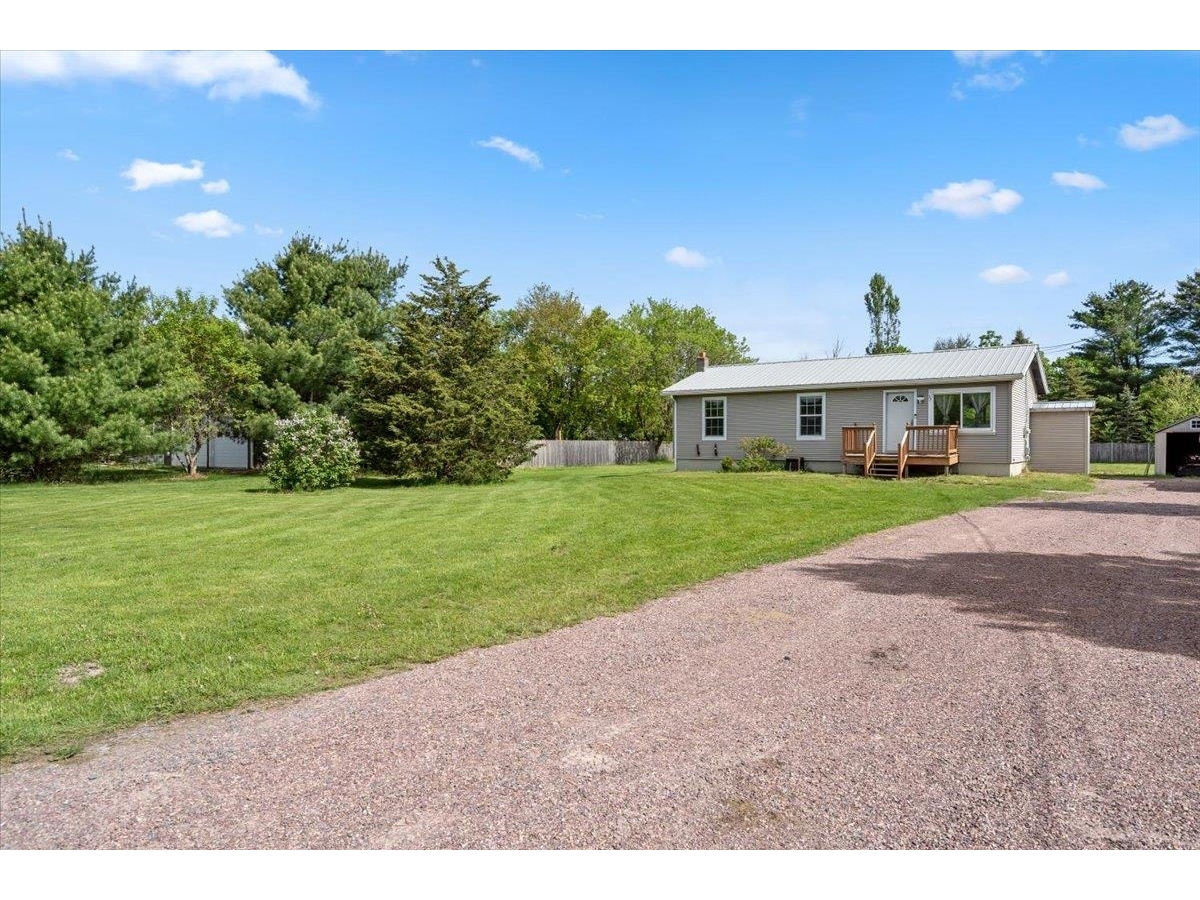 33 Sunset Circle