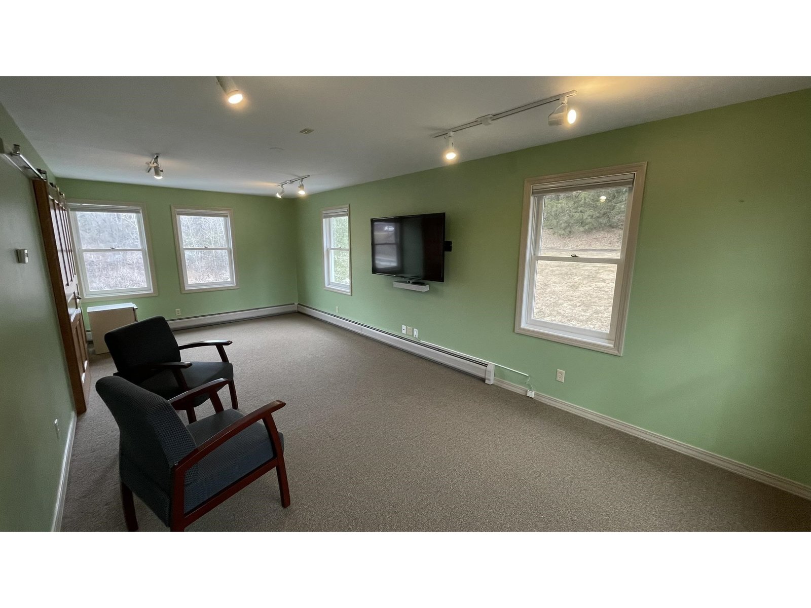33 Sunset Hill Road