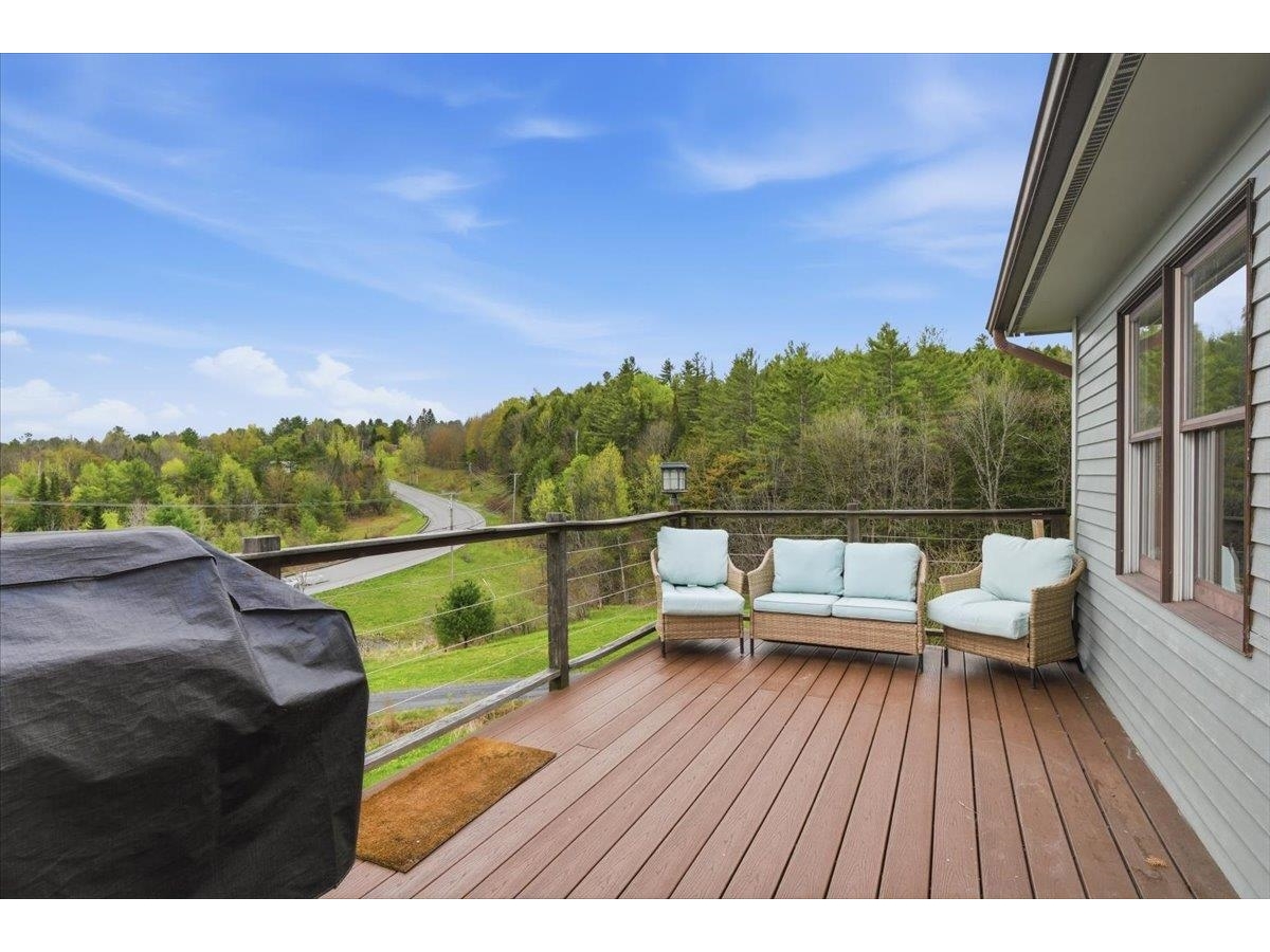 33 Valley View Road