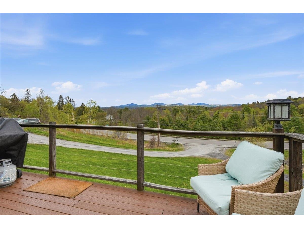 33 Valley View Road
