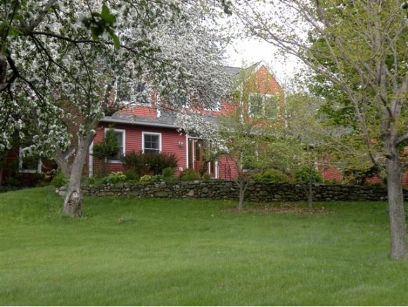 33 Vista Dr