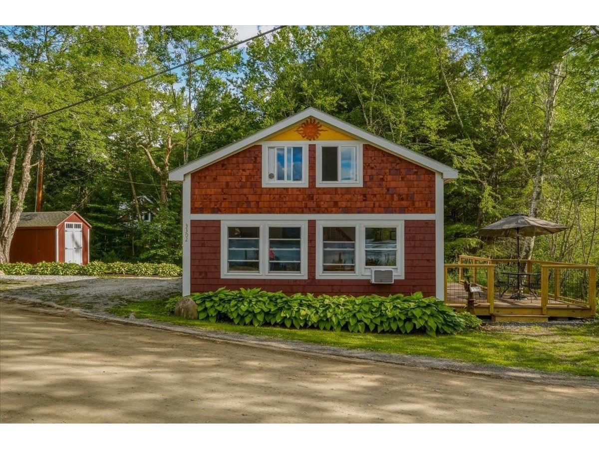 3302 Pond Road