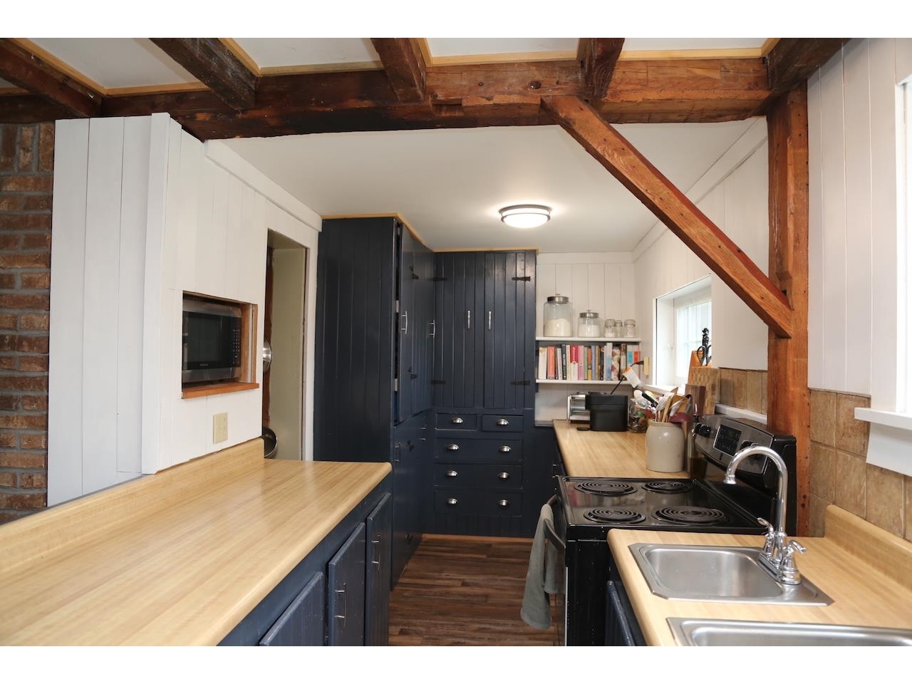 3308 Lower Pleasant Valley Road