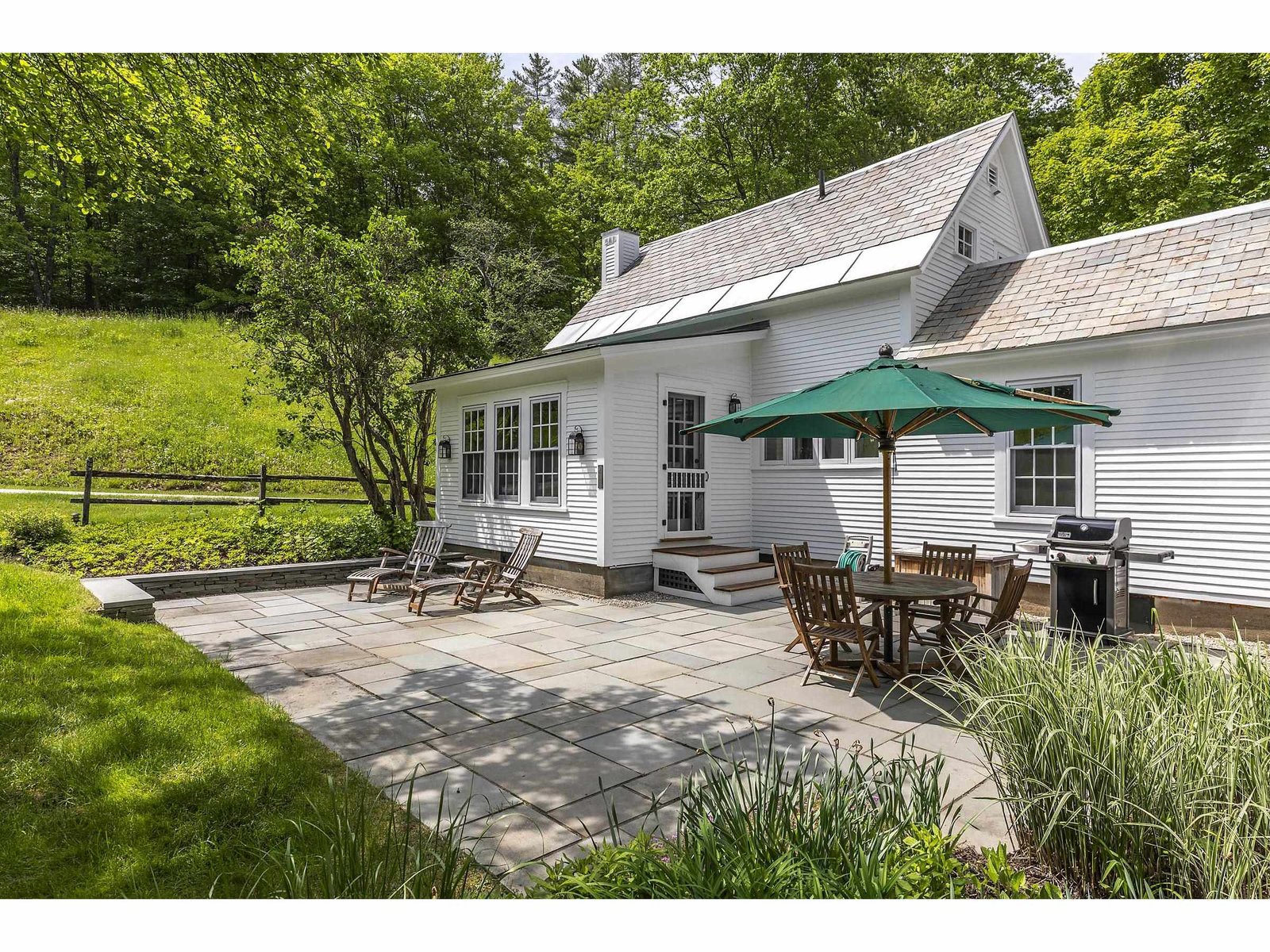 Access to kitchen and sun porch
