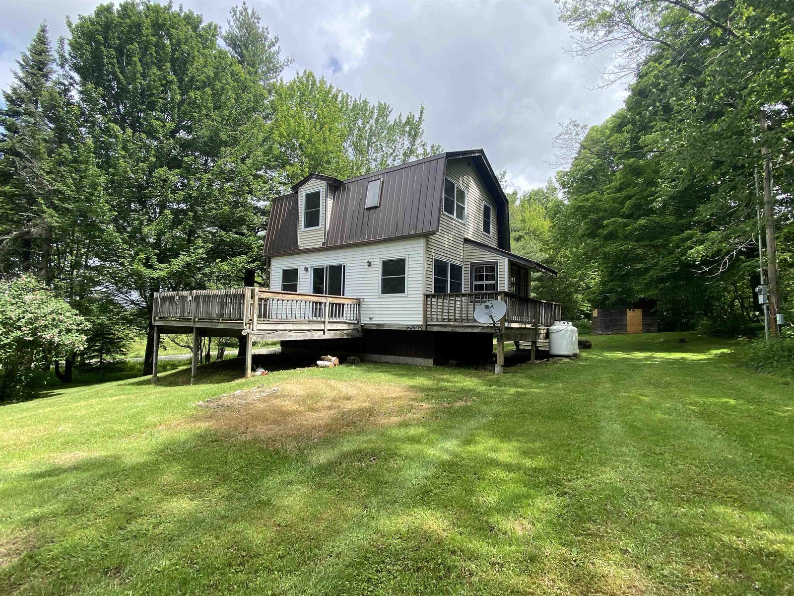 3317 Elmore Pond Road