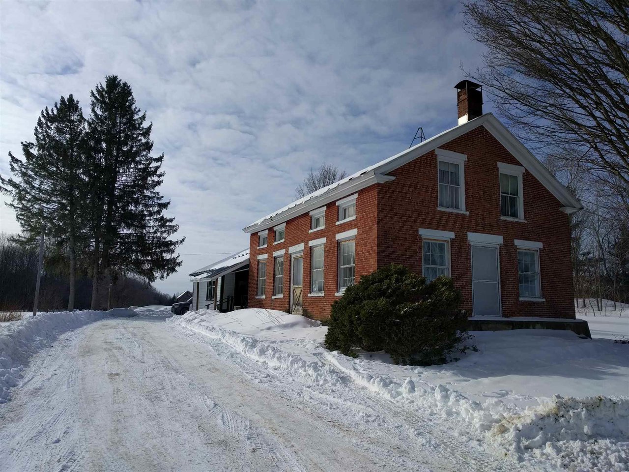 3330 Middle Road