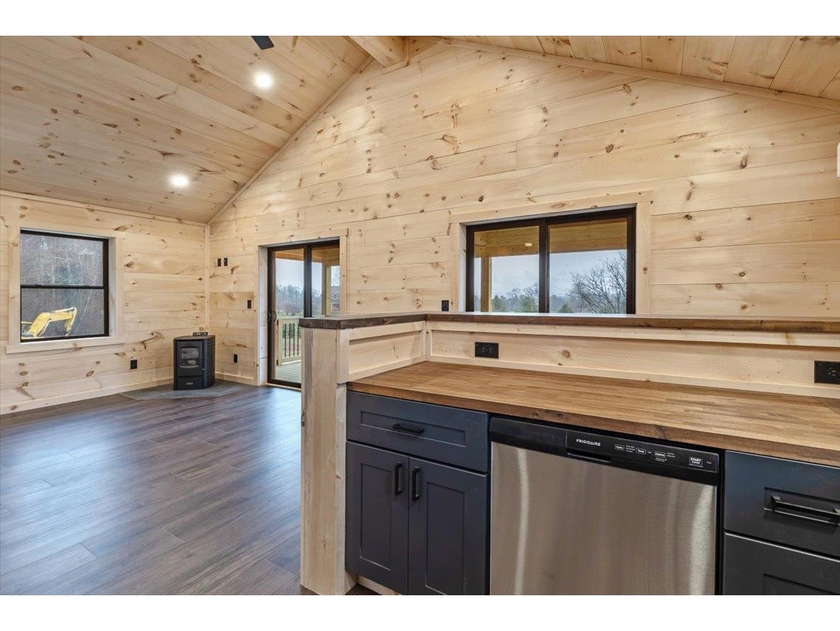 Kitchen/Living
