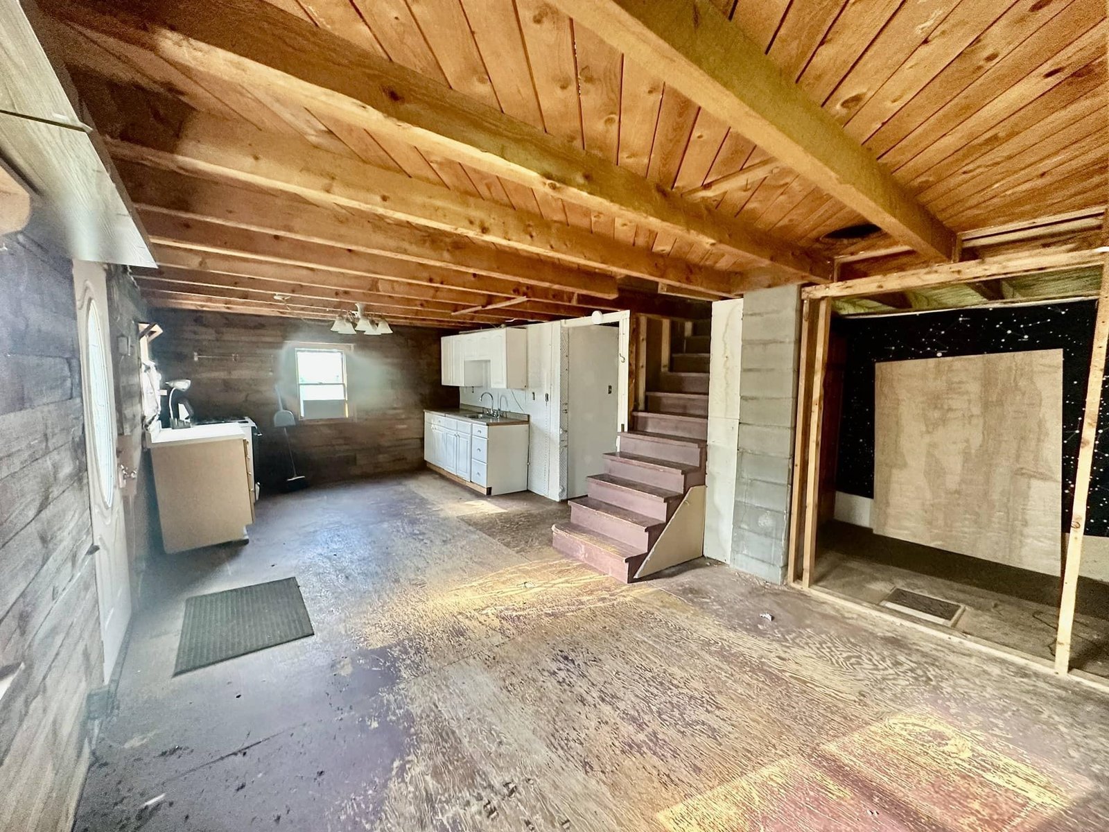 3342 East Hill Road