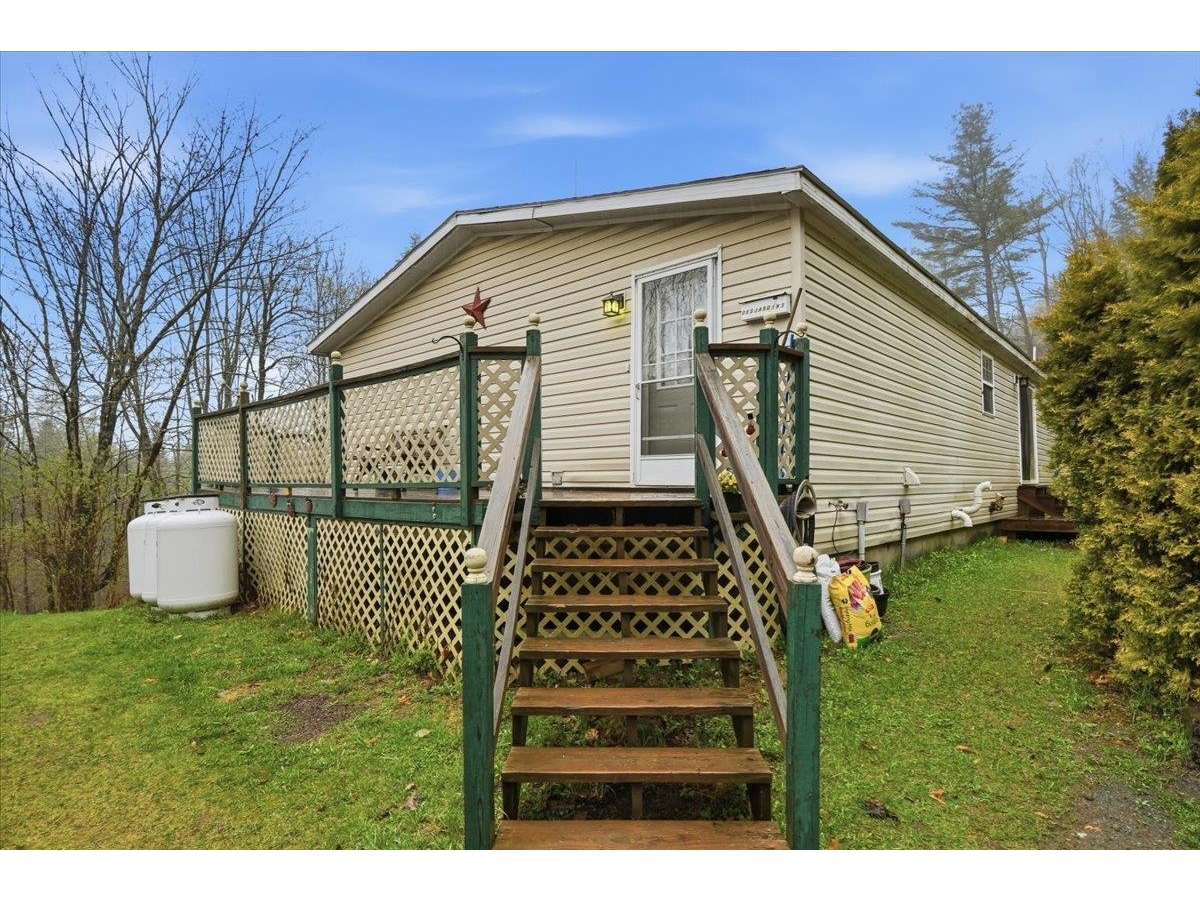 3348 Severance Hill Road, St. Johnsbury