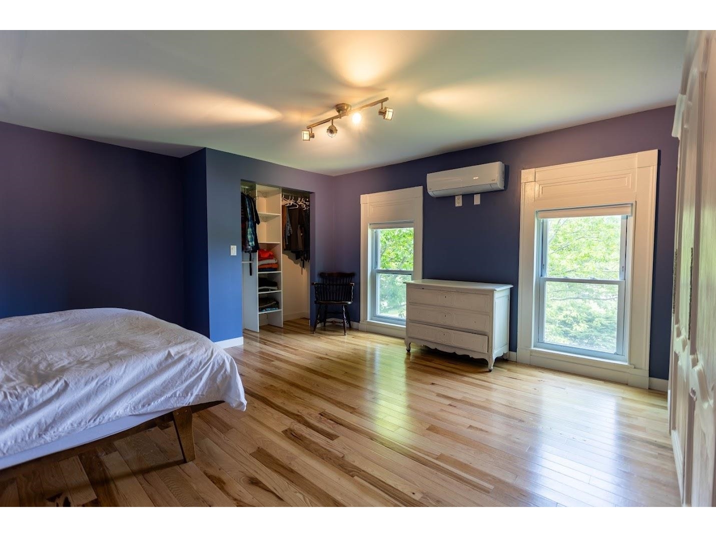 Large Main Bedroom!
