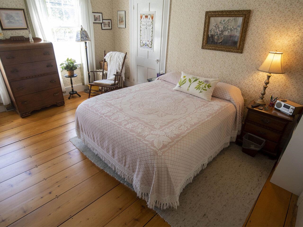 Wide Pine Flooring