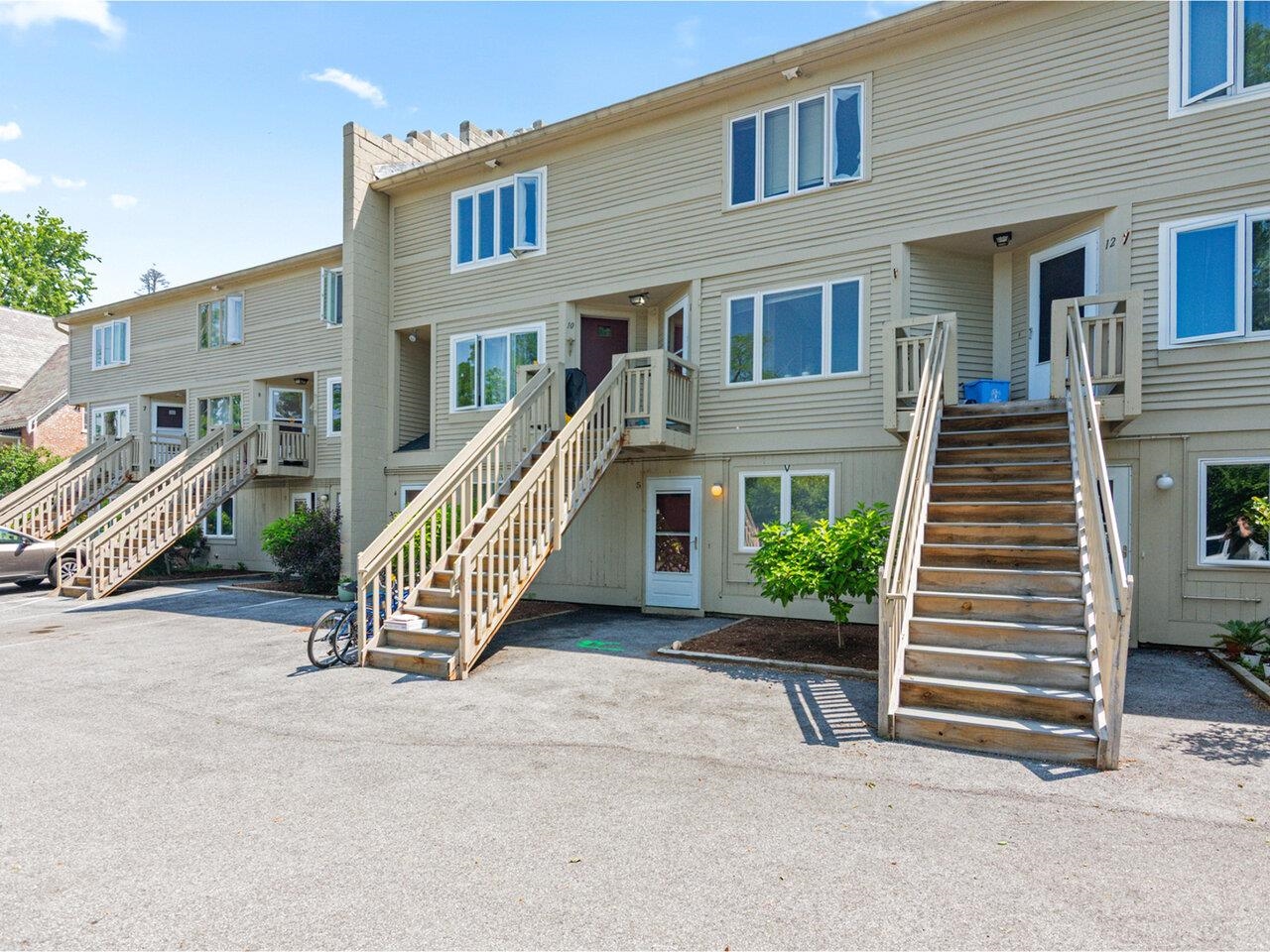 337 College Street, Unit 5