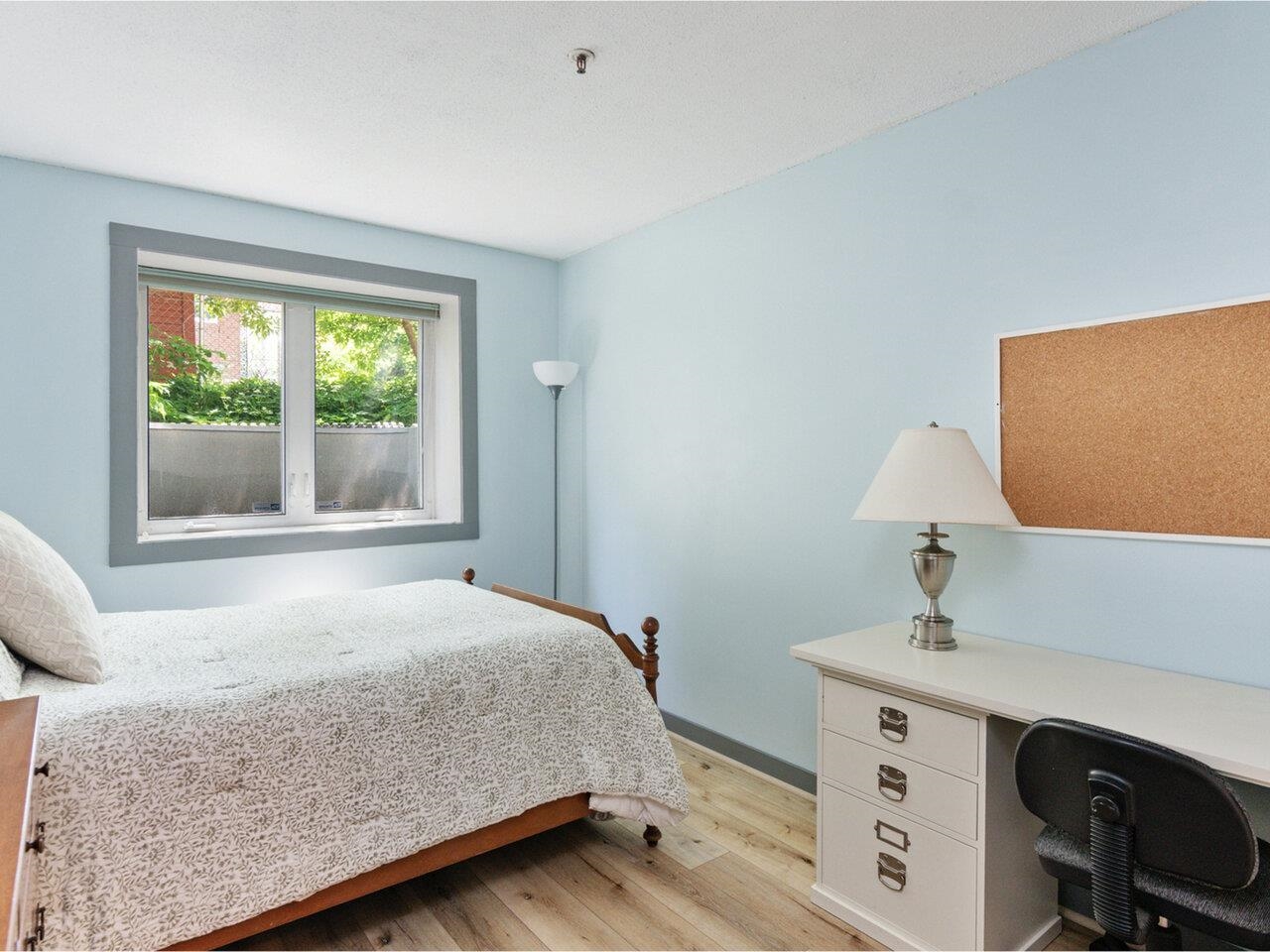 337 College Street, Unit 5