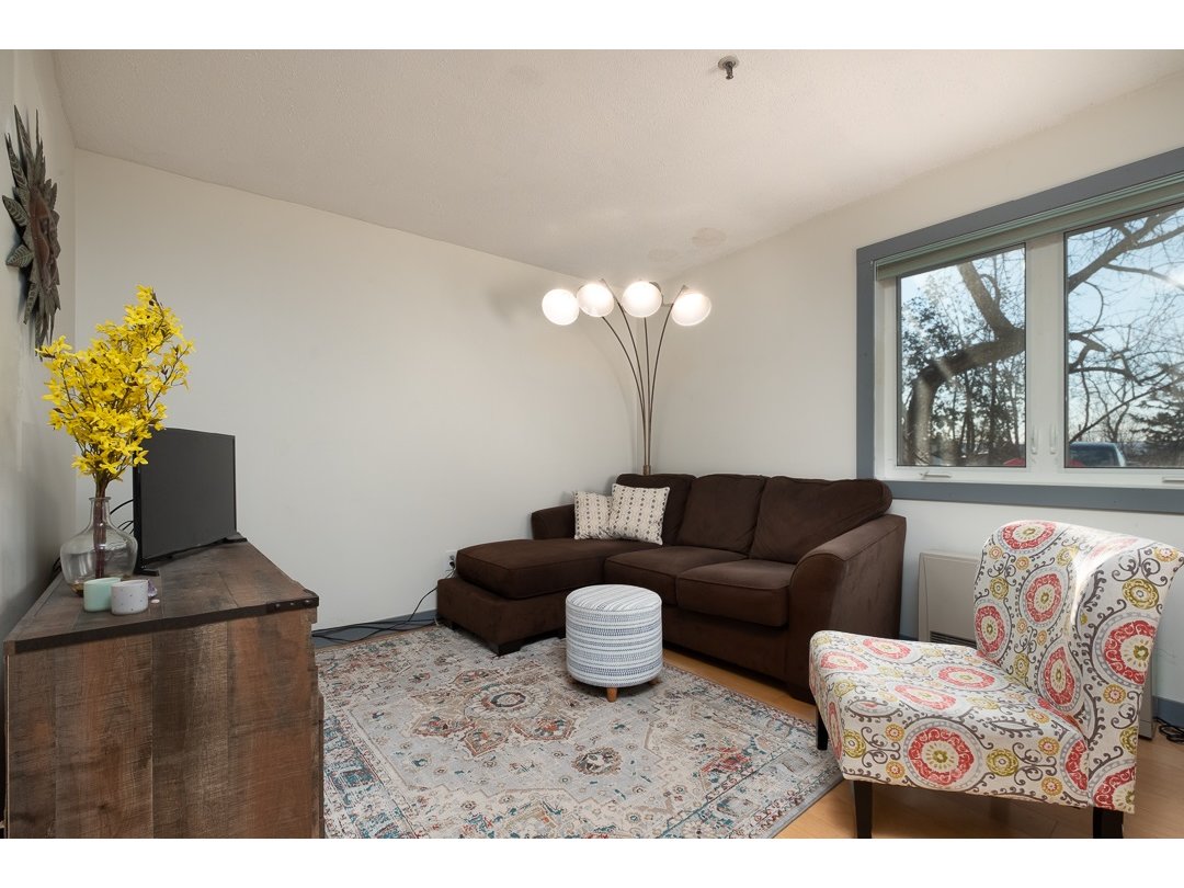 337 College Street, Unit 5