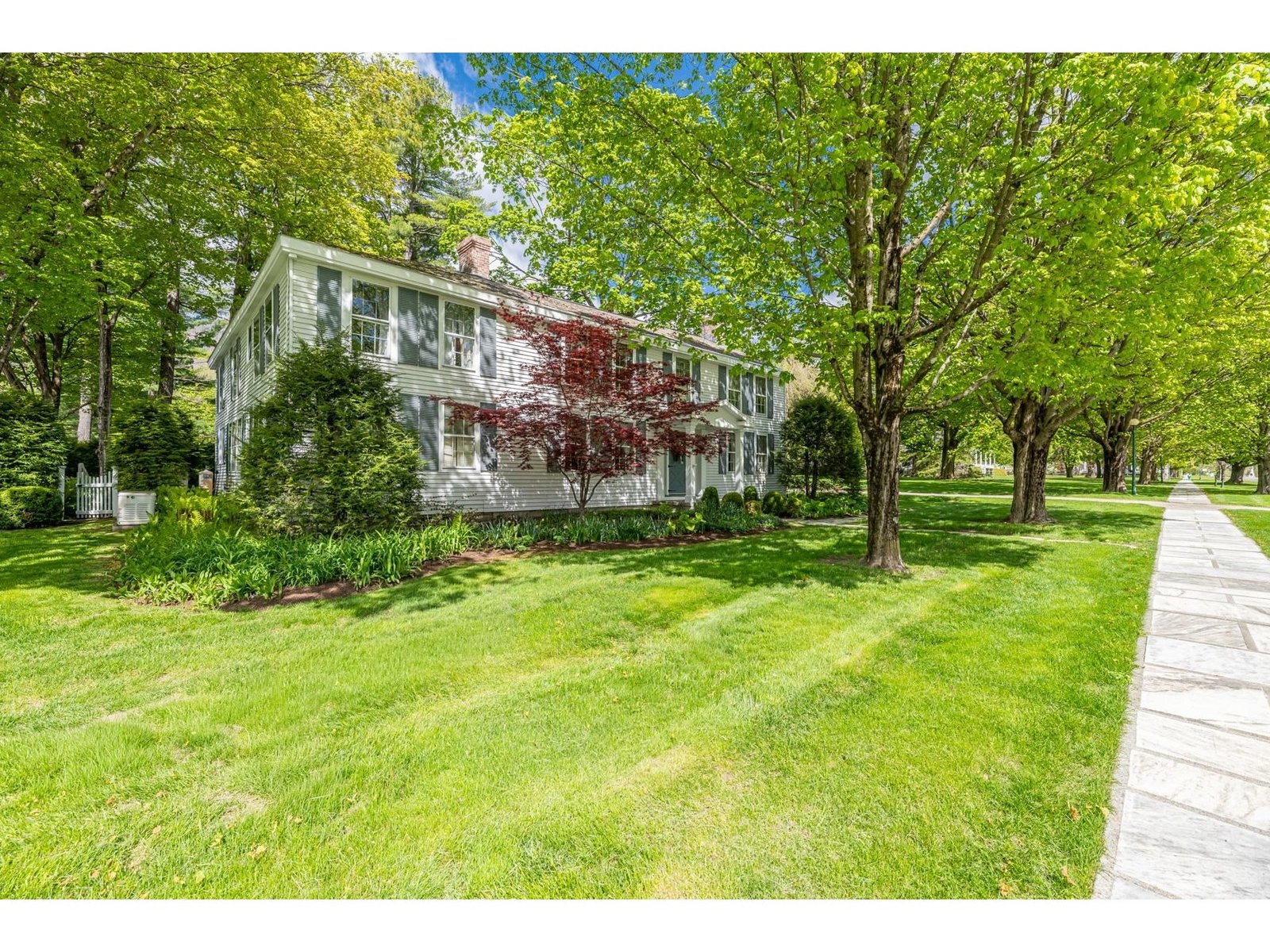 3373 Main Street