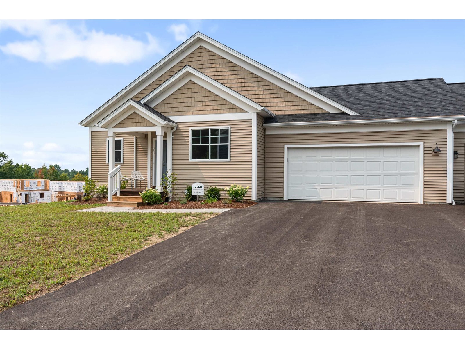 338 Horseshoe Circle, Unit 44-L
