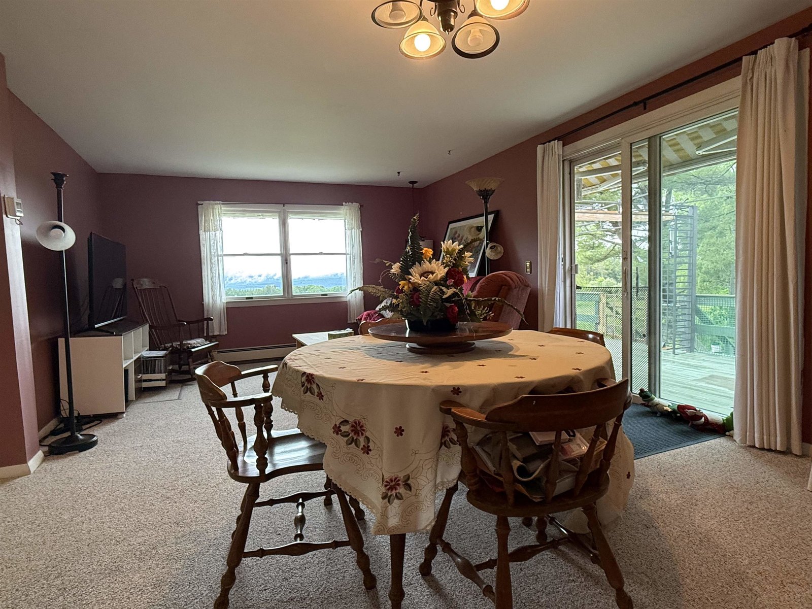 den to side deck