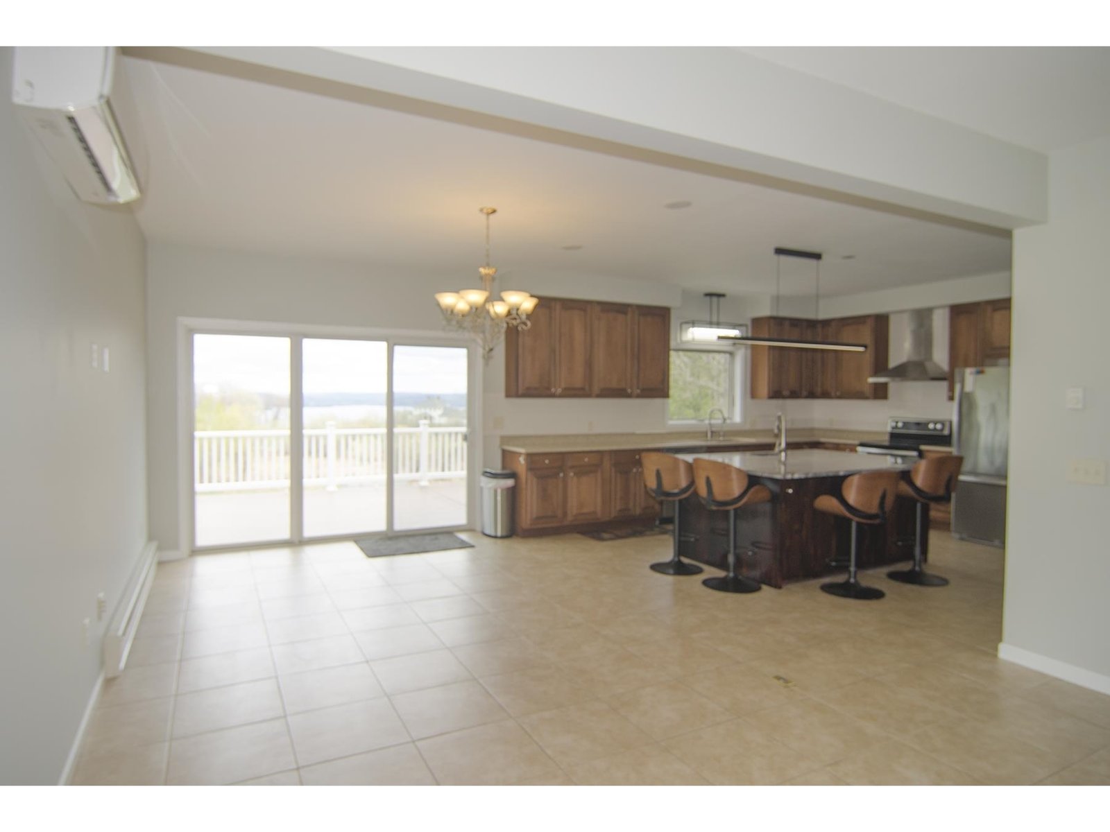Dining Room/Kitchen