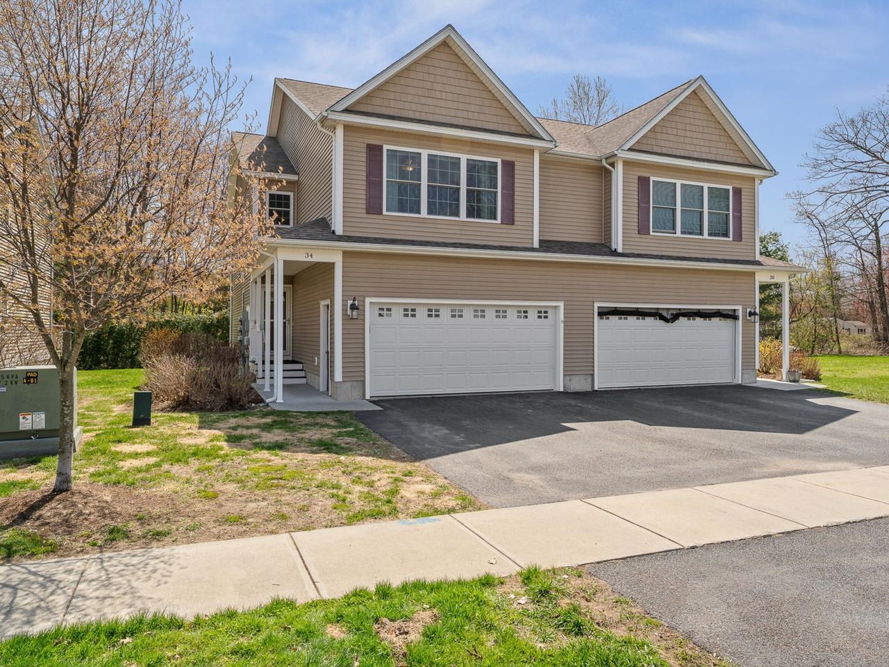 34 Brooke Lane