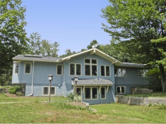 34 Foothills Drive