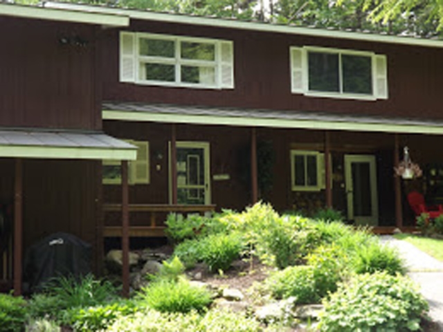 34 Fox Hill Road, Unit 9