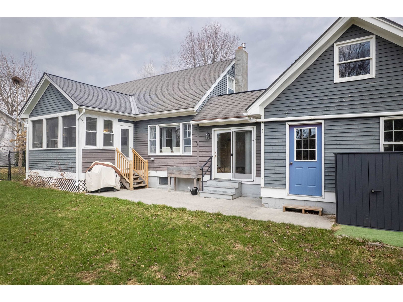 34 Hillcrest Road