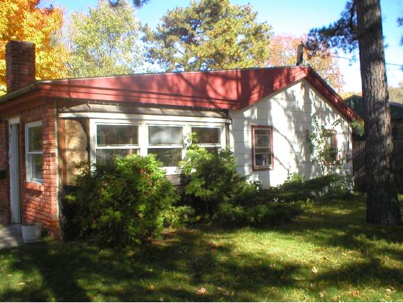 34 Pinecrest Dr